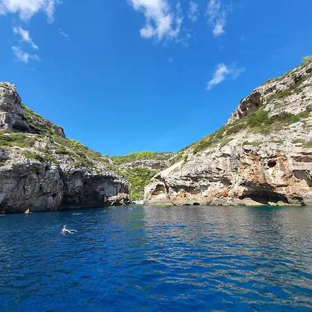 Violeta Hvar Apartman *