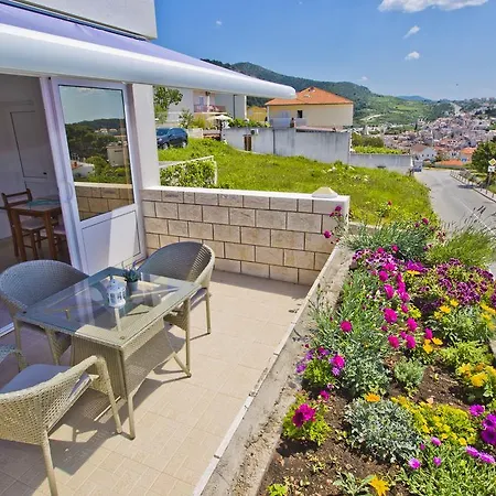 Violeta Hvar Apartman