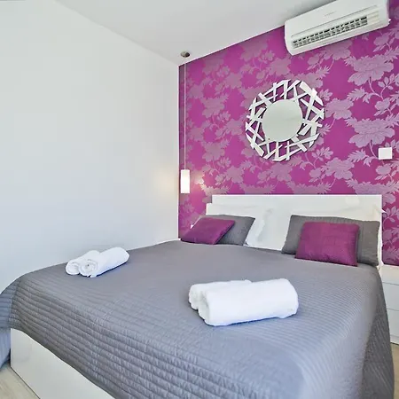 Апартаменты Violeta Hvar *