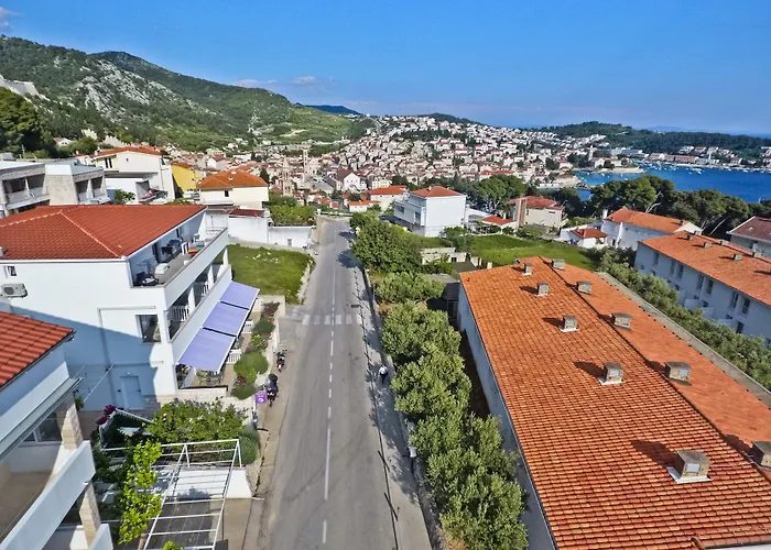 Violeta Hvar Apartment *